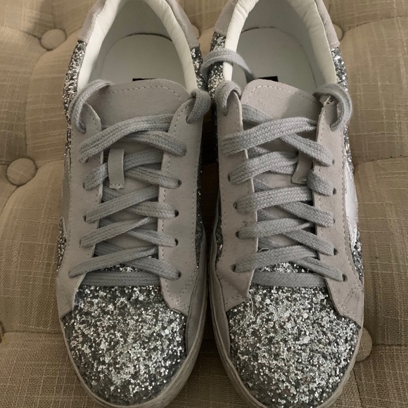 Star Glitter Sneakers Size 8 1/2 Size 39 BNWOT - Picture 1 of 10